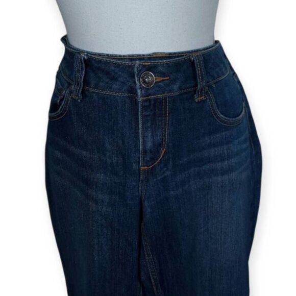 ANCHOR BLUE JEANS SZ.11 EUC.  Gorgeous jeans in excellent used condition. - Picture 2 of 7